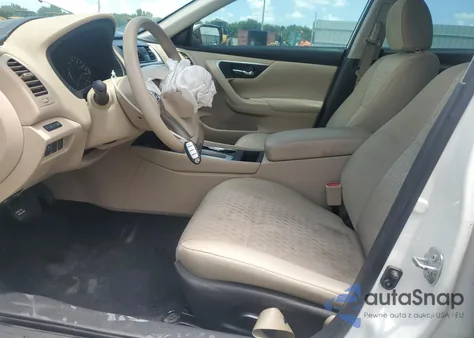 2016 Nissan Altima 2.5 z USA, uszkodzony, nr VIN 1N4AL3AP3GC208378